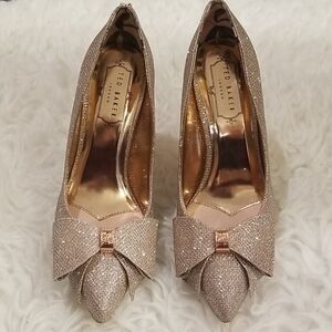 💕TED BAKER💕 Aellyl Bow Detail Court Heels ~ Rose Gold 36 EU